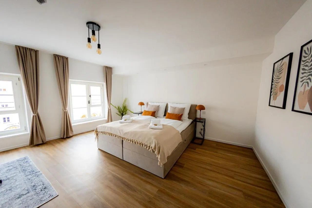 Apartmán Highlight Am Stadtplatz Muehldorf - C4S Come4Stay - 2 Zimmer Wohnung I Bis Zu 5 Gaeste