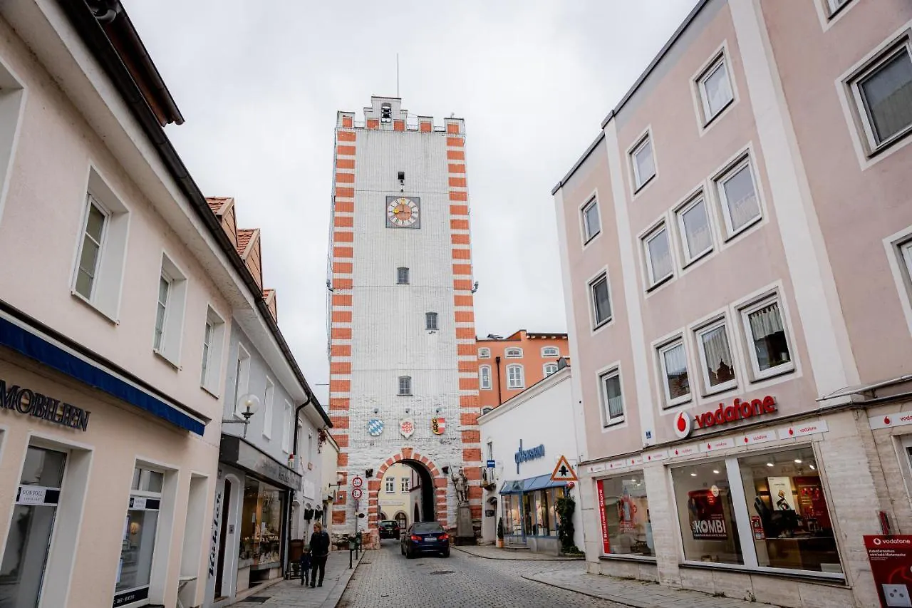 Highlight Am Stadtplatz Muehldorf - C4S Come4Stay - 2 Zimmer Wohnung I Bis Zu 5 Gaeste